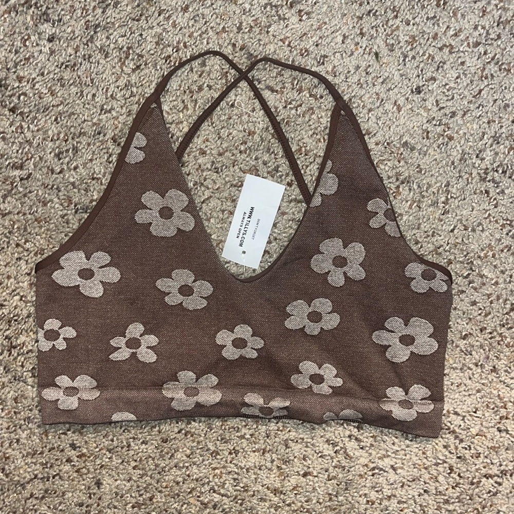 Tilly’s  NWT Cropped tank top